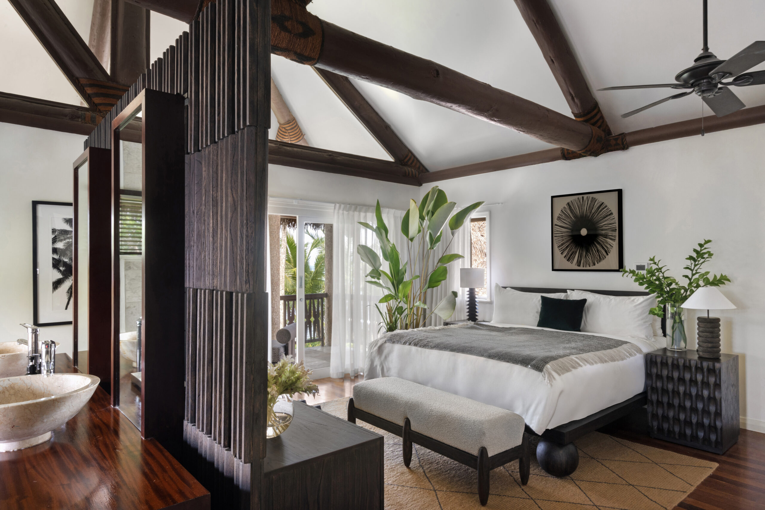 Three Bedroom Beachfront Pool Residence